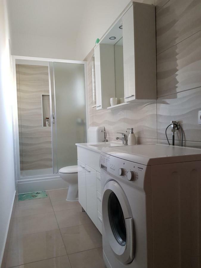 Apartment Jopa Sibenik Bagian luar foto